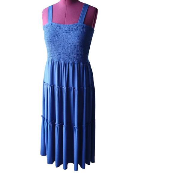 1X Zenana Smocked Tiered Midi Dress Lt Navy Blue Plus sized comfort brand new - Picture 3 of 14